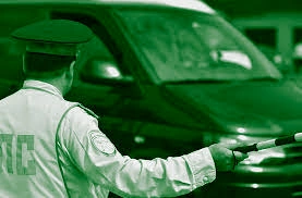 Briefly about communication with traffic police officers.webp