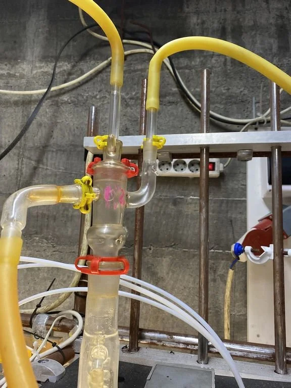 Hydra Pipe attached to the reactor.webp